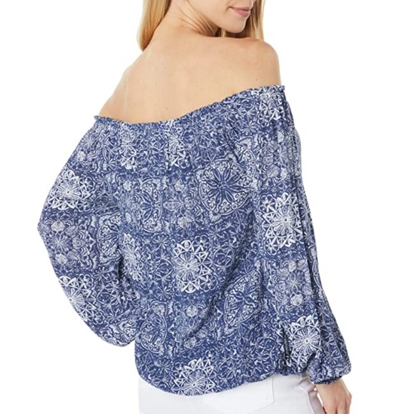 Tommy Hilfiger Indigo & White Mandala Off-Shoulder Top, Size: Small Petite - Picture 3 of 3